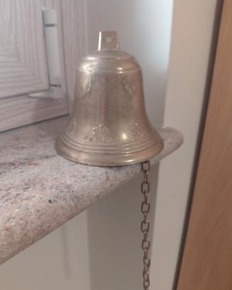 campana in ottone diametro 10 cm circa 