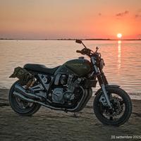 Yamaha XJR 1300 special