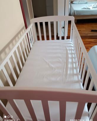 Culla in legno bianca