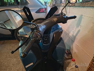 tricity 125  2023