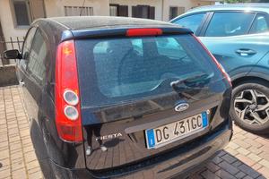 Ford Fiesta anno 2007 km 90000