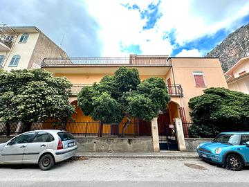 Appartamento a Partinico, Via Benedetto Croce