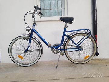 Graziella-Bicicletta tipo Graziella pieghevole.