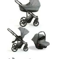 Passeggino Trio Momon Vernuji