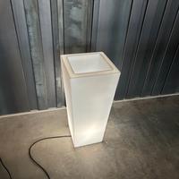 Vaso luminoso KIAM gloss quadro con doppia parete