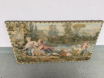 Arazzo su telaio in legno