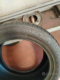 Pneumatici estivi doppia misura