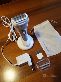 Due rasoi elettrici per la cura del corpo