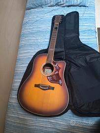 Chitarra Acustica Elettrificata Eko