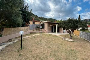 Villa singola ristrutturata a 500 metri dal mare