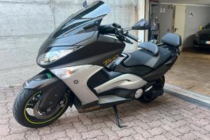 Tmax 500 2011