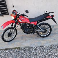 Yamaha XT 550