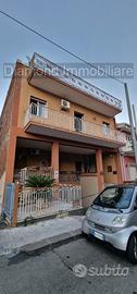 Casa singola con giardino a Fiumefreddo di Sicilia
