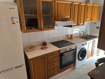 Appartamento in margherita di savoia, piano primo