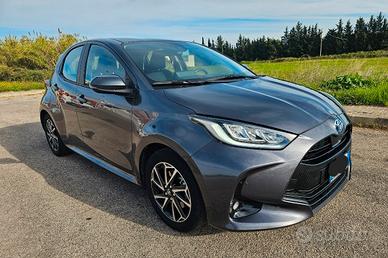 Toyota Yaris Hybrid trend 