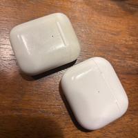 Cuffie airpods apple