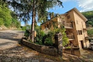 VILLA SINGOLA A BELLEGRA