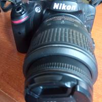 Nikon D3200 PIÙ NIKON DX SWM VR 52mm