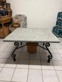 Tavolo da giardino in pietra di Luserna