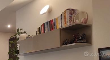 Mobile pensile orizzontale beige lucido