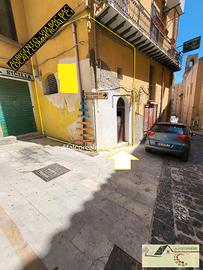 Locale commerciale c1 via bac bac - atenea