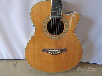 CHITARRA ELETTROACUSTICA CON CUSTODIA