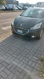 PEUGEOT 208 1° serie 1.4 HDi 68 CV 5 porte Active