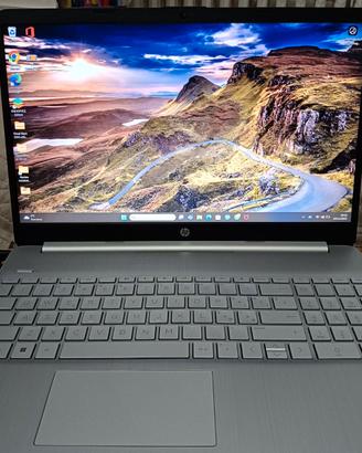 Laptop HP 15,6"