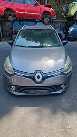 RENAULT CLIO 2015 SOLO PER RICAMBI