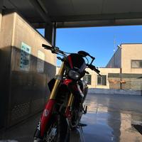 Moto 50 vent derapage