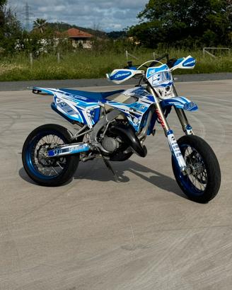 TM 125
