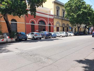 Locale commerciale in Viale Trieste