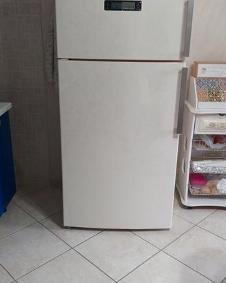 frigo Whirpool perfettamente funzionante 