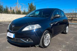 Lancia Ypsilon 1.2 Silver 69cv