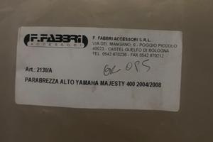 Parabrezza YP400 alto
