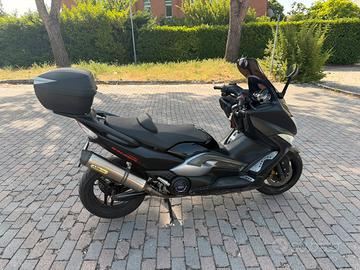 Yamaha T-Max 2008