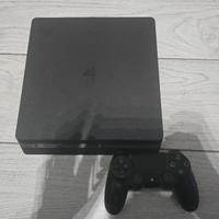 PS4 Slim 1TB + 4 giochi