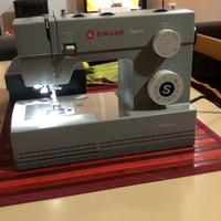 Singer Denim HD6335M, modello Heavy Duty,