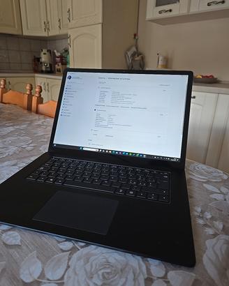 Surface Laptop 3 15" - i7 - 16GB RAM - poco usato