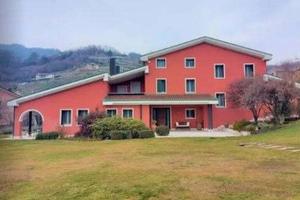 Villa a Chiampo (VI)