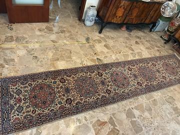 Tappeto fatto a mano in Romania