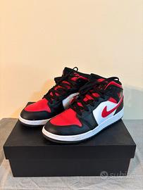 Nike air jordan 1 mid