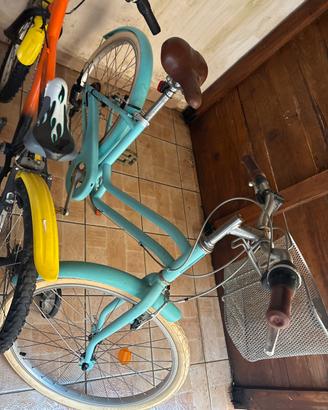 Bicicletta ragazzina