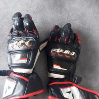 stivali e guanti dainese