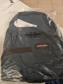 Eastpak  Zaino, 24 L - NightSky Blu Elettrico 