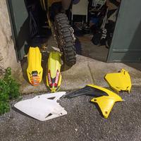 plastiche rmz 450/250 2008/2017 (trattabile)