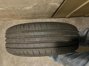 4 GOMME GOODYEAR 205/60 R16 92H ESTIVE