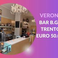 Piccolo bar giornaliero