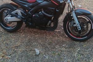 Suzuki Gsr 600/ 2006