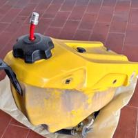 Serbatoio con tappo e rubinetto Suzuki Rmz